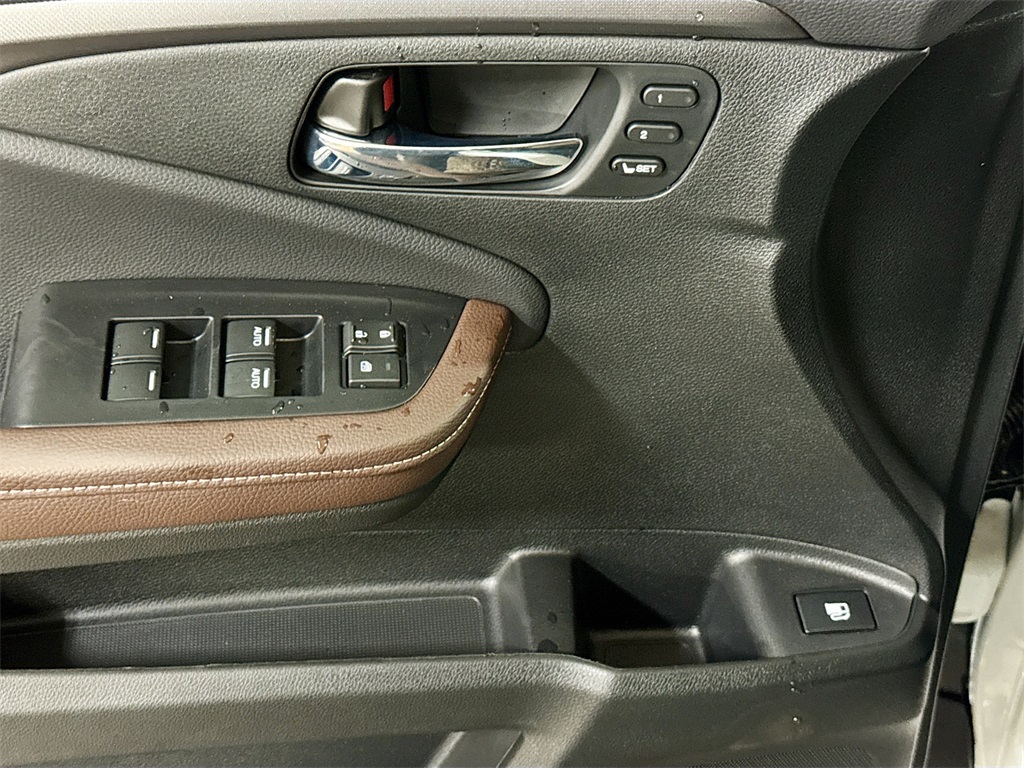 2025 Honda Ridgeline RTL photo 12