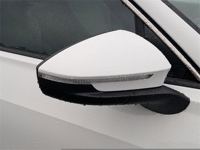 2025 Volkswagen Tiguan S photo 10