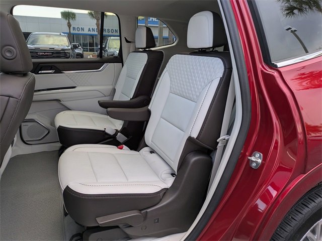 2024 Gmc Acadia Denali photo 13