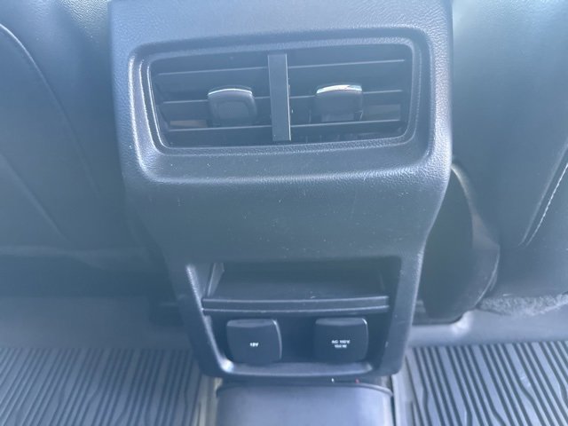 2019 Ford Edge SEL photo 15