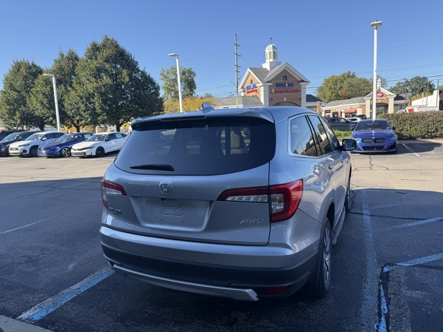 2020 Honda Pilot EX photo 3