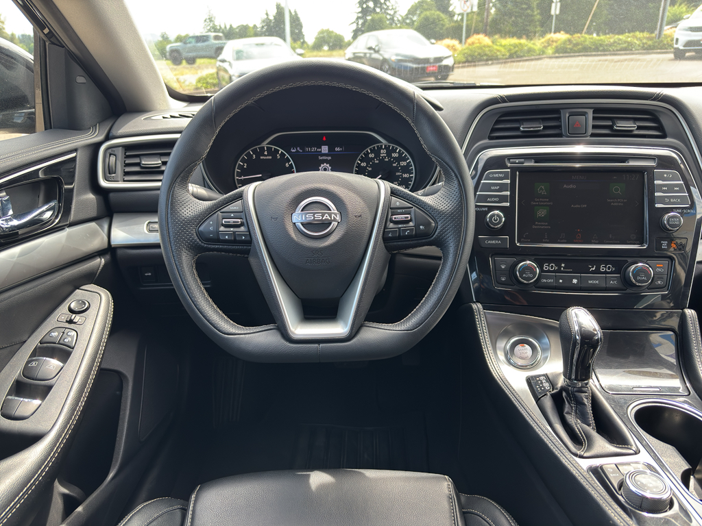 2023 Nissan Maxima SV photo 13