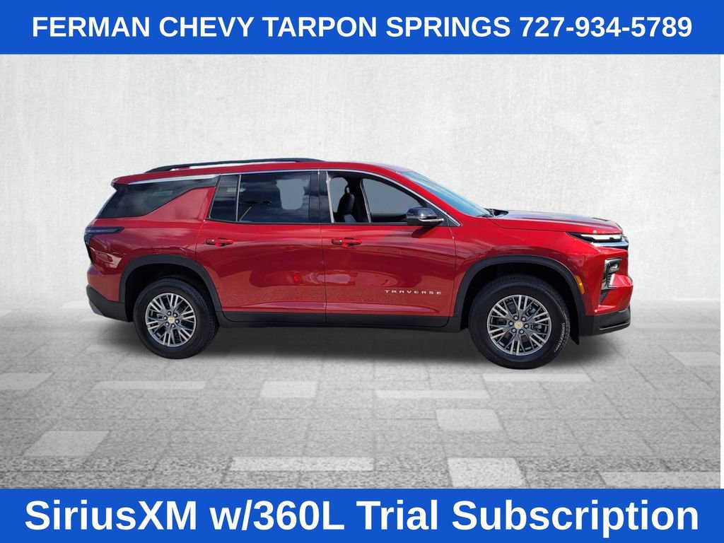 2025 Chevrolet Traverse photo 8