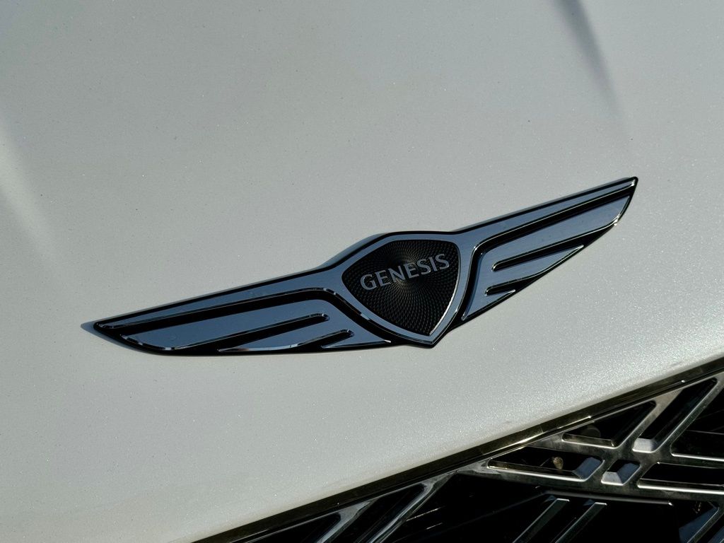 2025 Genesis G80 2.5T AWD photo 7