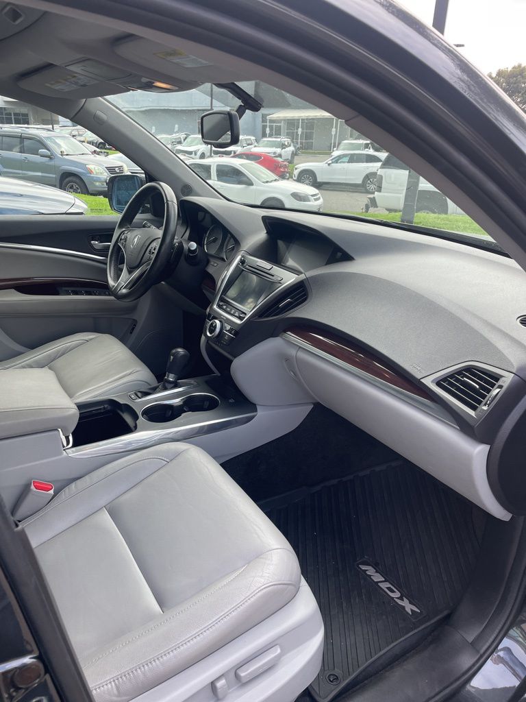 2015 Acura MDX photo 4