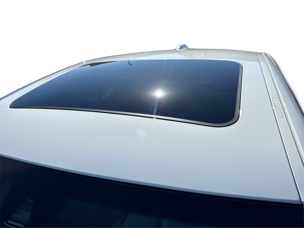 2024 Bmw 330i photo 12