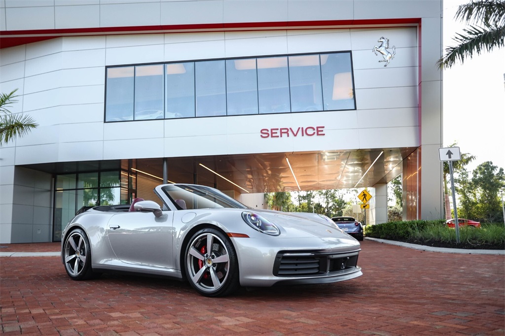 Used 2021 GT Silver Metallic Porsche Carrera S image 21