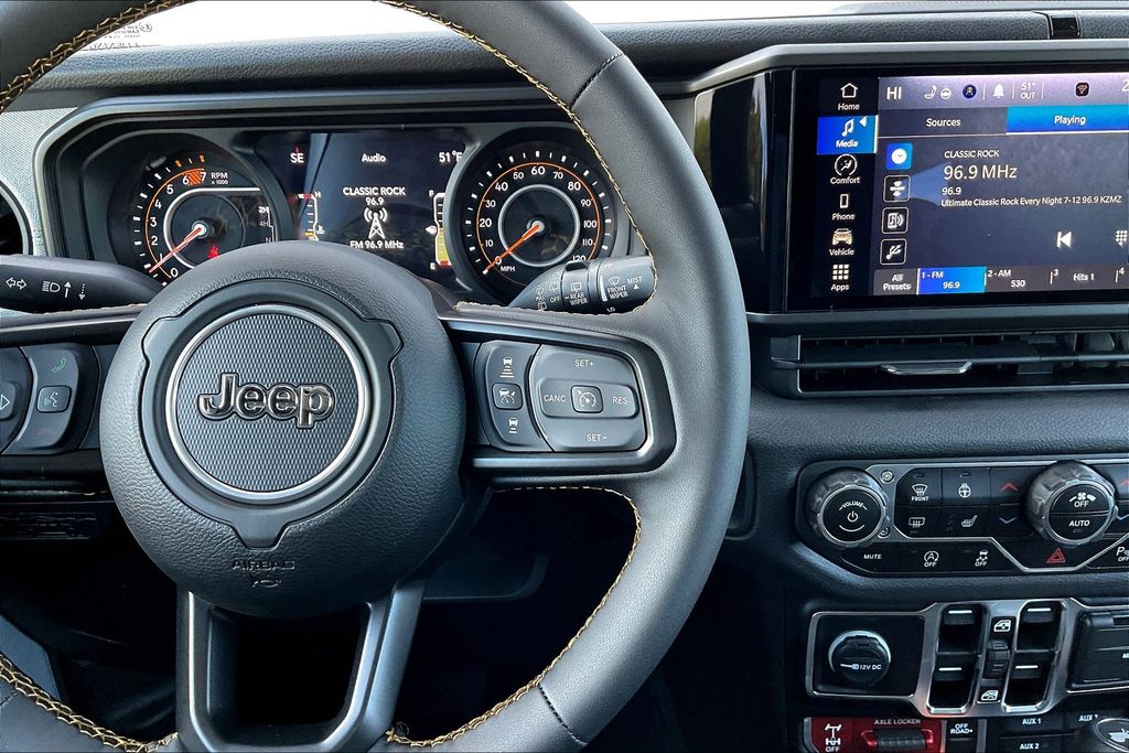 2024 Jeep Wrangler Willys photo 20