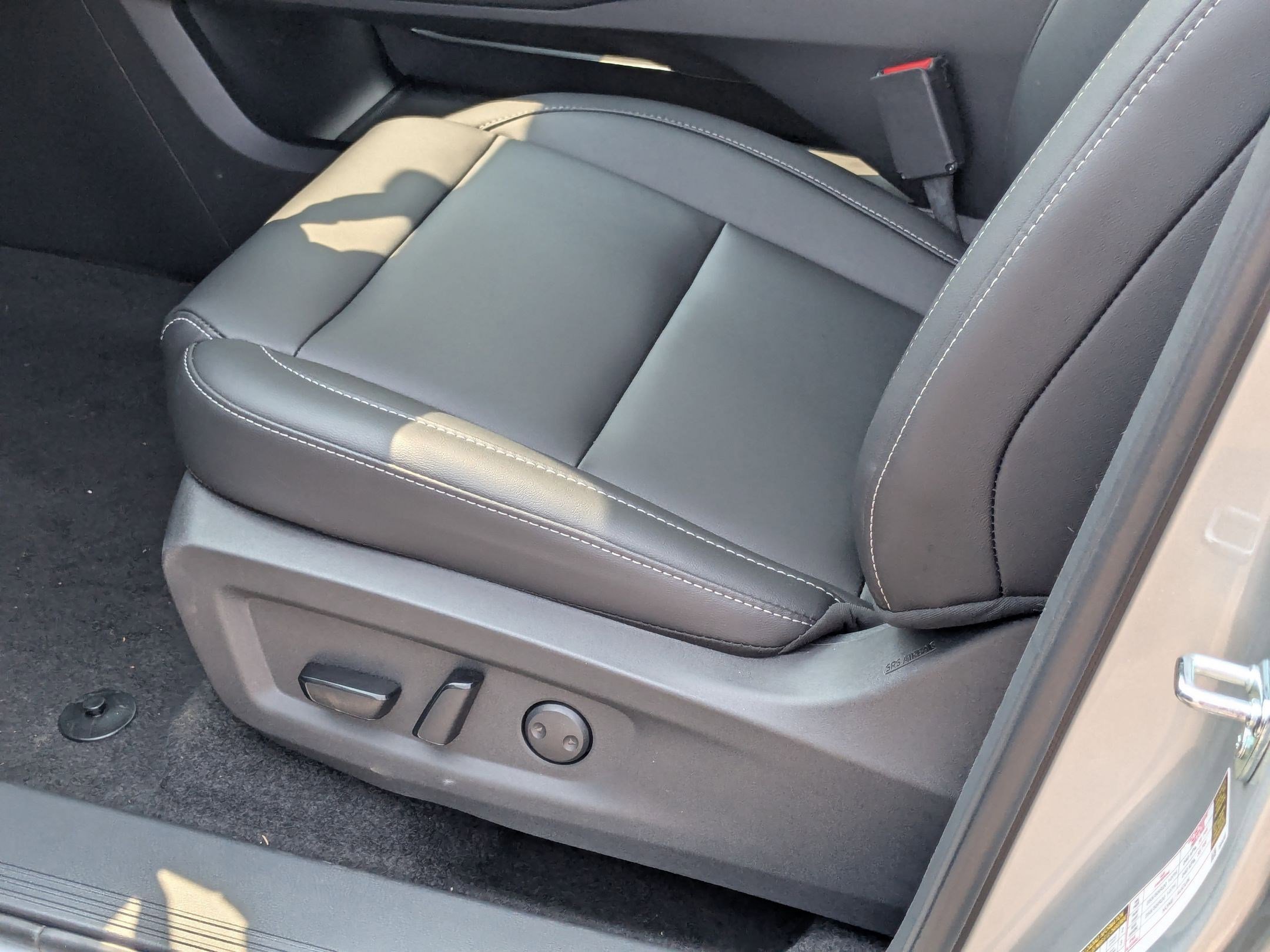 2025 Nissan Murano SL photo 3