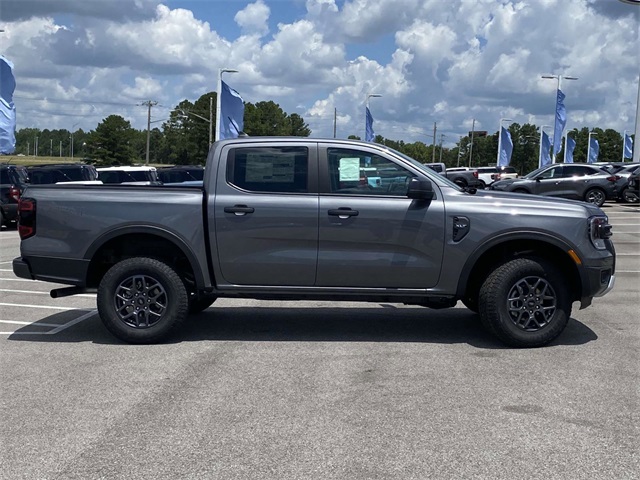 2025 Ford Ranger XLT photo 2