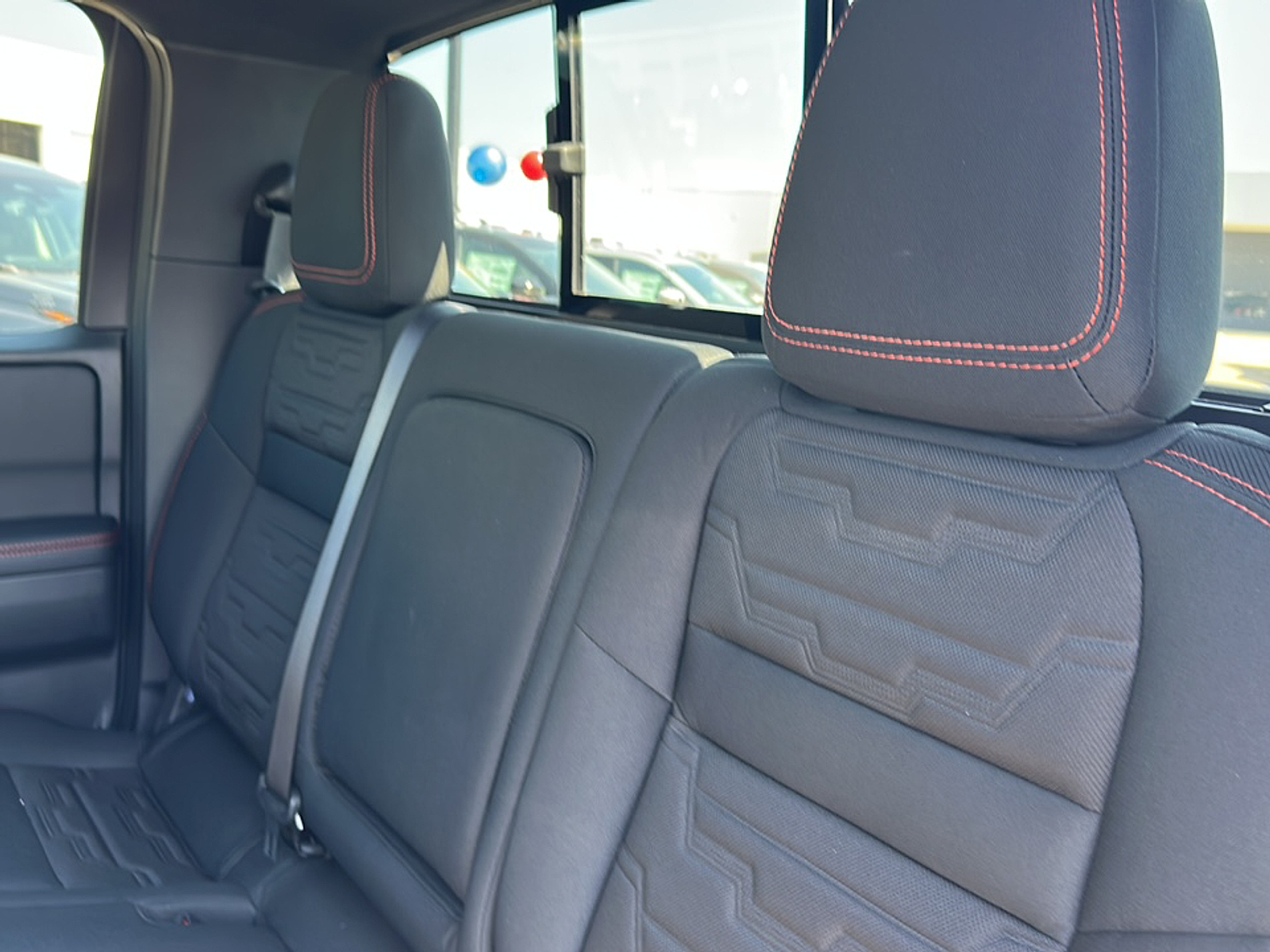 2025 Nissan Frontier Crew Cab PRO-4X photo 3