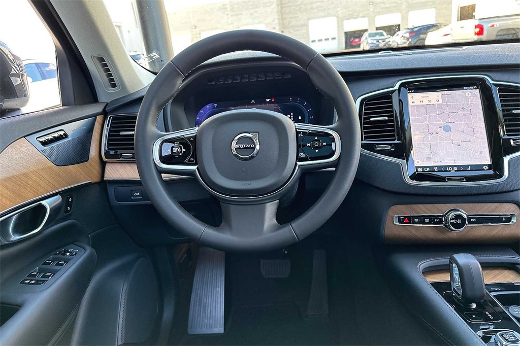 New 2024 Volvo XC90 B6 Plus Bright Theme 6Seater 4D Sport Utility in