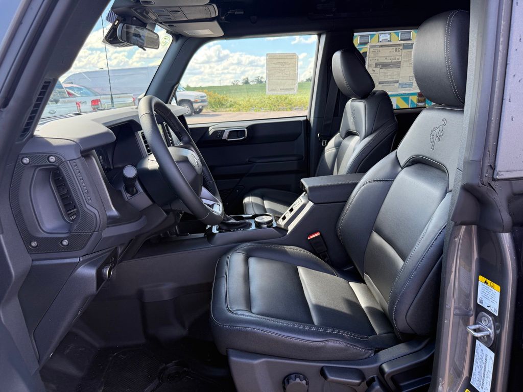 2025 Ford Bronco Big Bend photo 4