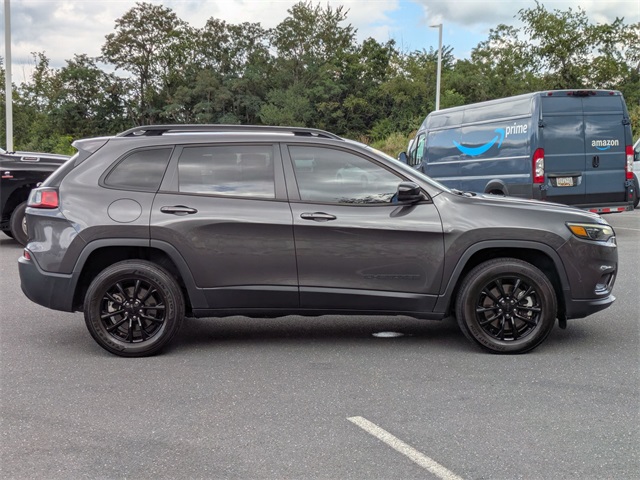 2023 Jeep Cherokee Altitude photo 2