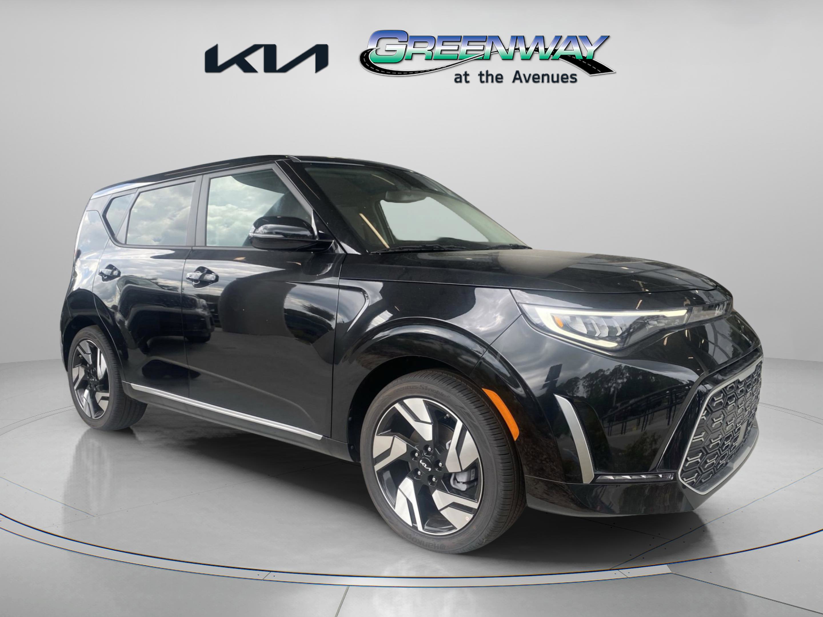 2025 Kia Soul GT-Line's photo