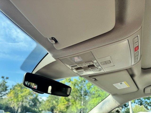 2019 Volkswagen Atlas V6 photo 29