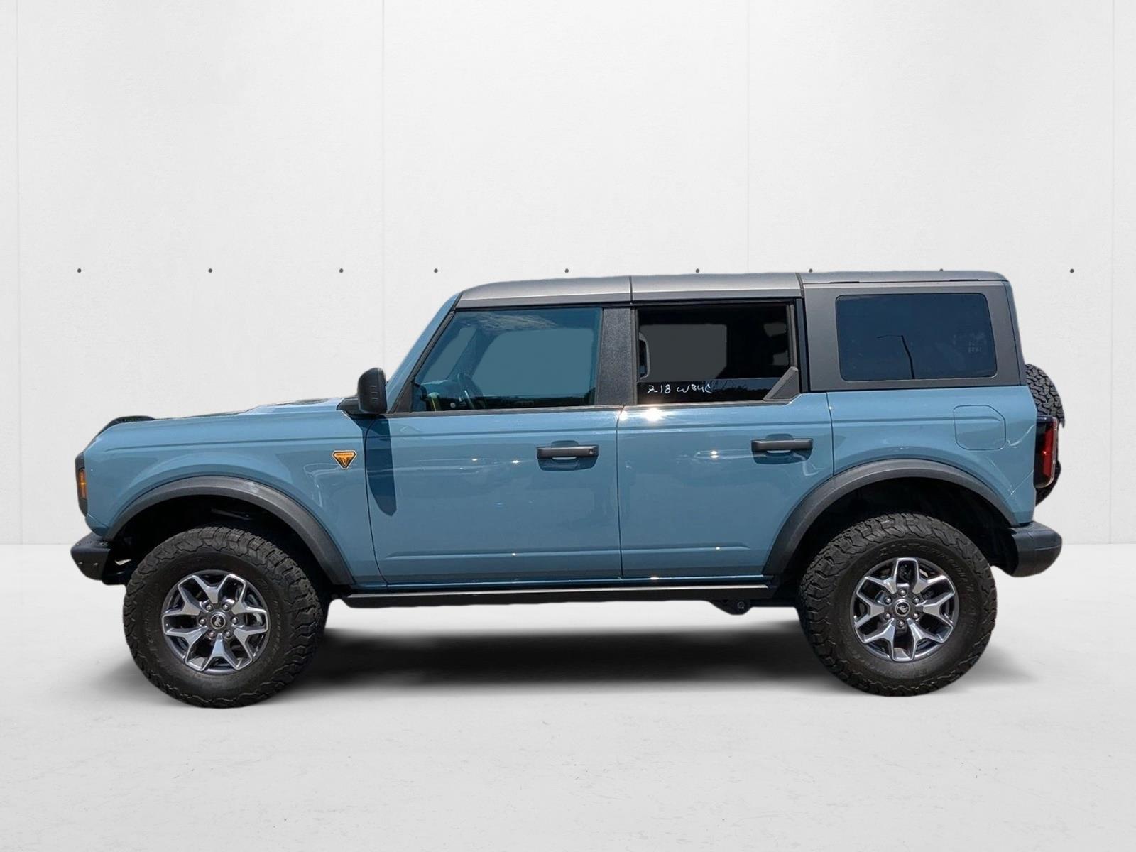 2022 Ford Bronco Base Big Bend Black Diamond Outer Banks Badlands Wildtrak Everglades photo 9