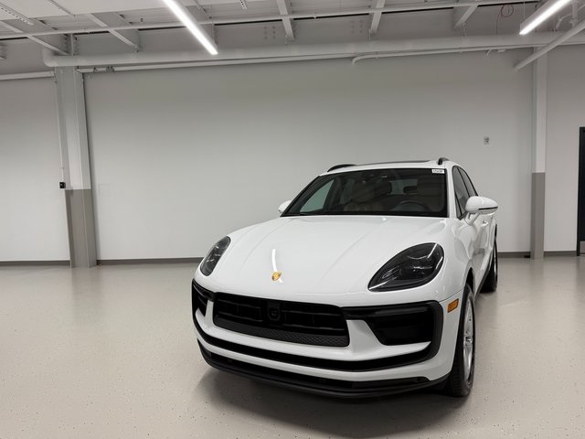 2023 Porsche Macan