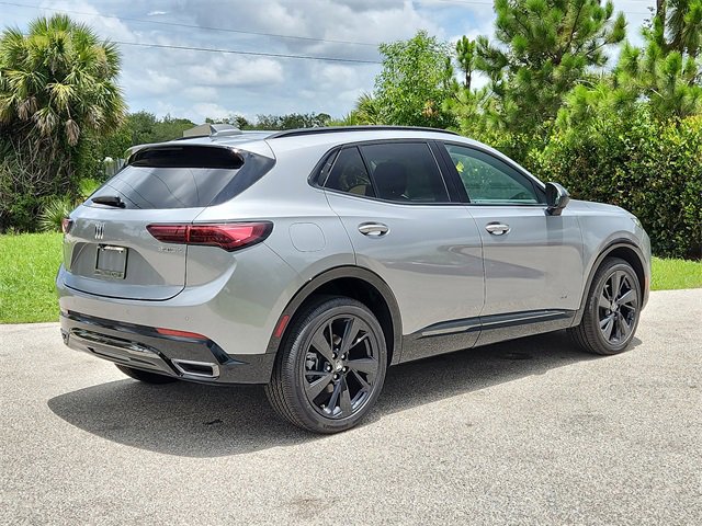 2025 Buick Envision Sport Touring photo 4