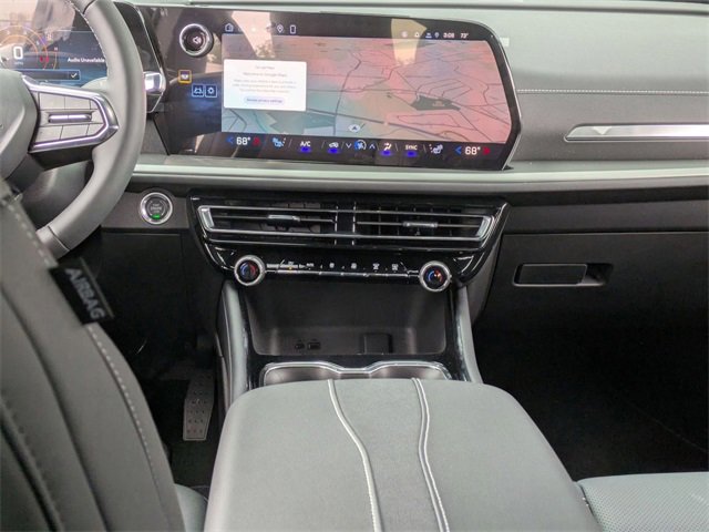 2026 Chevrolet Traverse photo 28