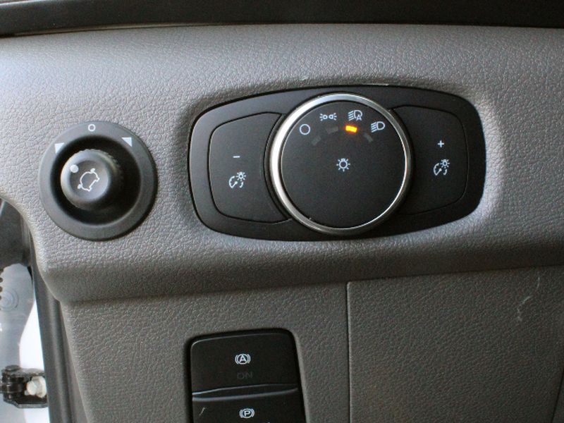 2026 Ford Transit Cargo photo 4