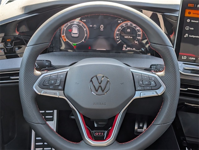 2025 Volkswagen Golf GTI SE photo 9