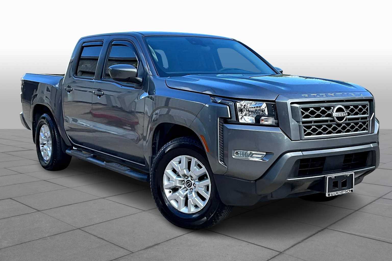 2024 Nissan Frontier SV photo 2