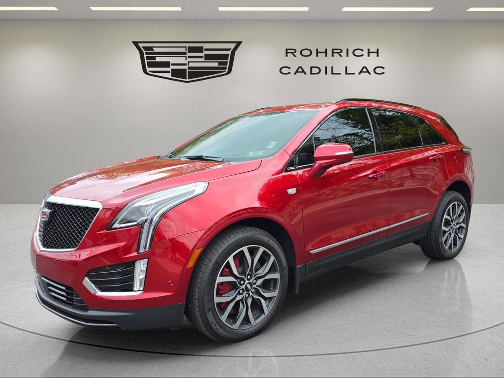 2025 Cadillac XT5 Sport's photo
