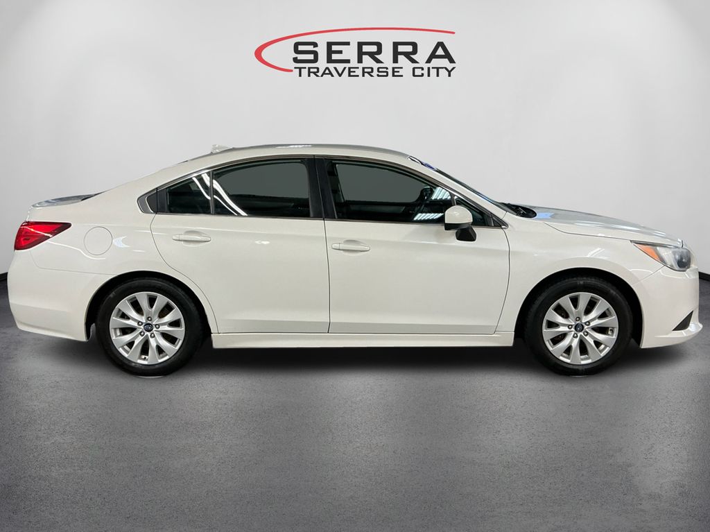 2017 Subaru Legacy 2.5i photo 4
