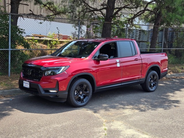 2025 Honda Ridgeline Black Edition's photo