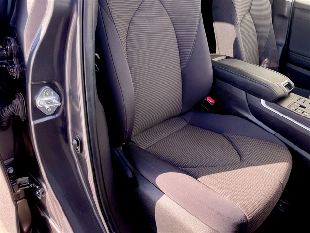 2024 Toyota Highlander photo 17