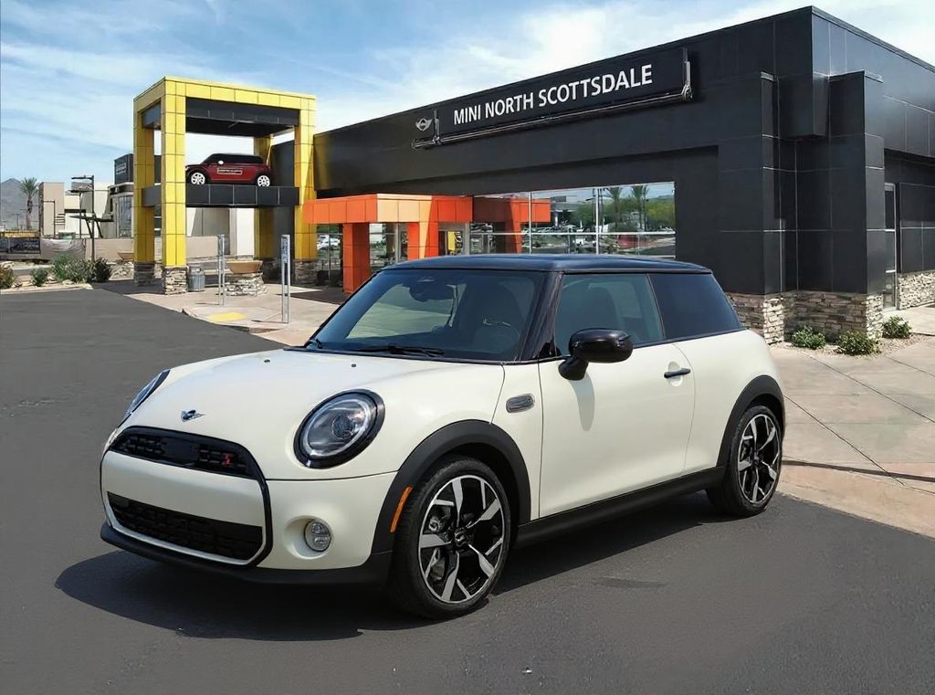 2026 MINI Hardtop 2 Door S's photo