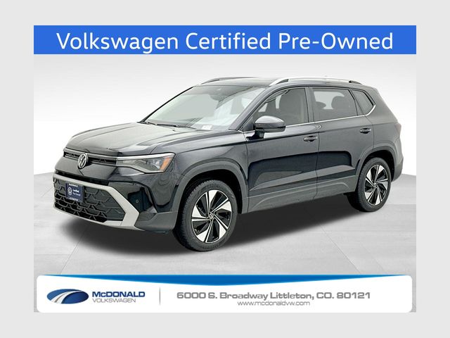 2025 Volkswagen Taos SE's photo