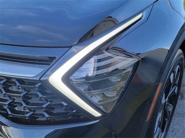 2024 Kia Sportage X-Line photo 8