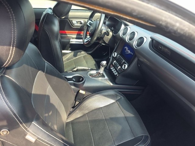 2020 Ford Mustang GT Premium photo 9