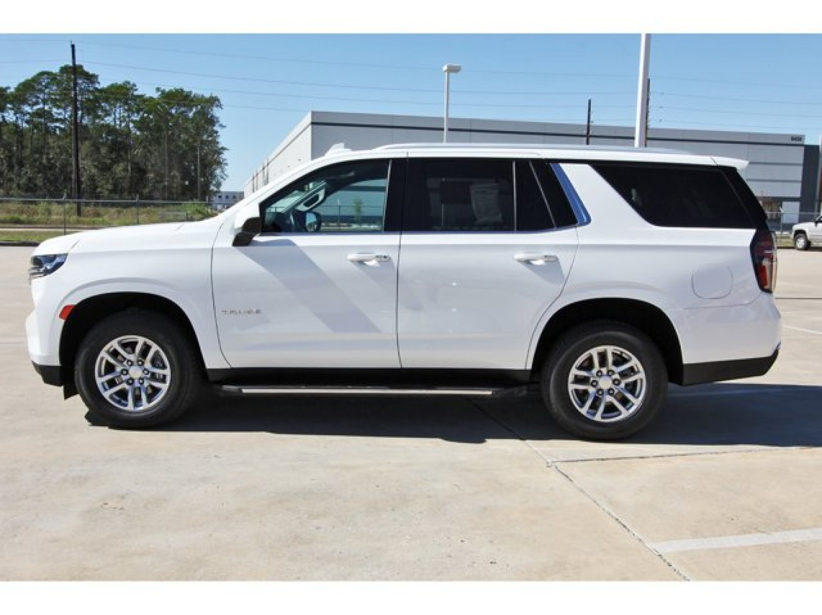 2023 Chevrolet Tahoe LT White at Robbins Nissan