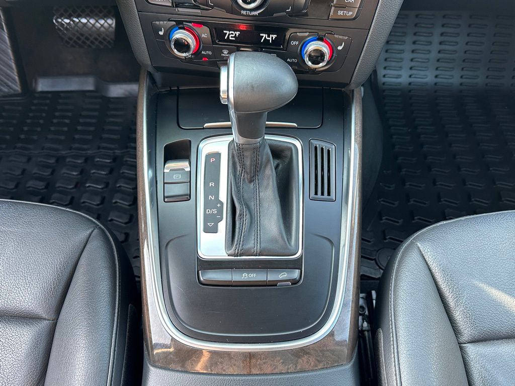 2013 Audi Q5 2.0T Premium Plus photo 26