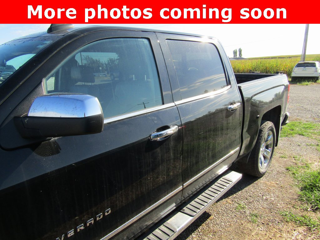 2015 Chevrolet Silverado 1500 LTZ photo 2