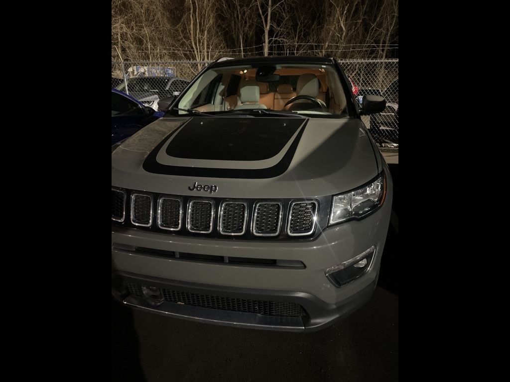 2021 Jeep Compass Limited's photo