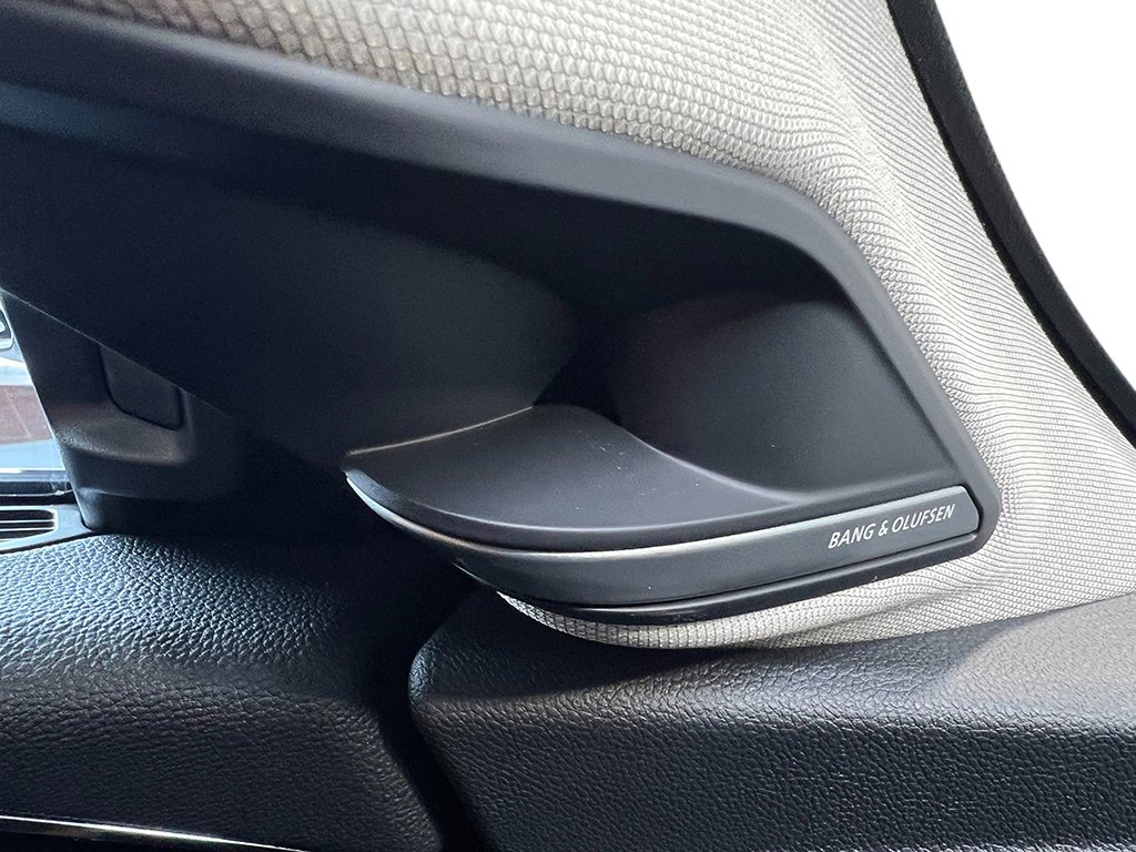2026 Acura MDX SH-AWD Technology photo 21