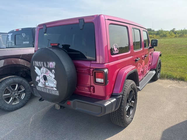 2022 Jeep Wrangler Unlimited Sahara Altitude photo 3