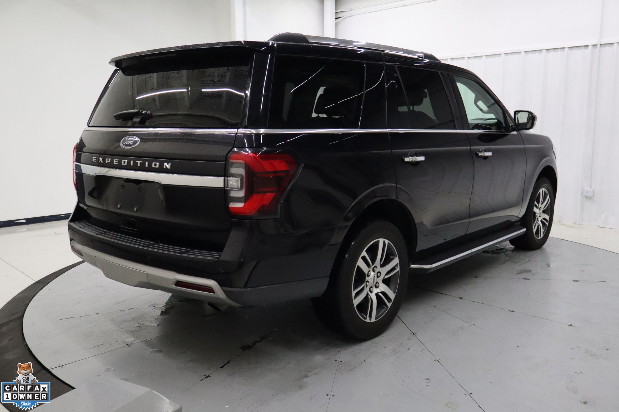 2023 Ford Expedition Limited photo 3