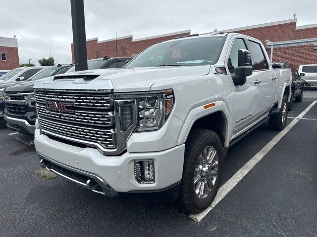 Used 2023 White Frost Tricoat GMC Denali image 1