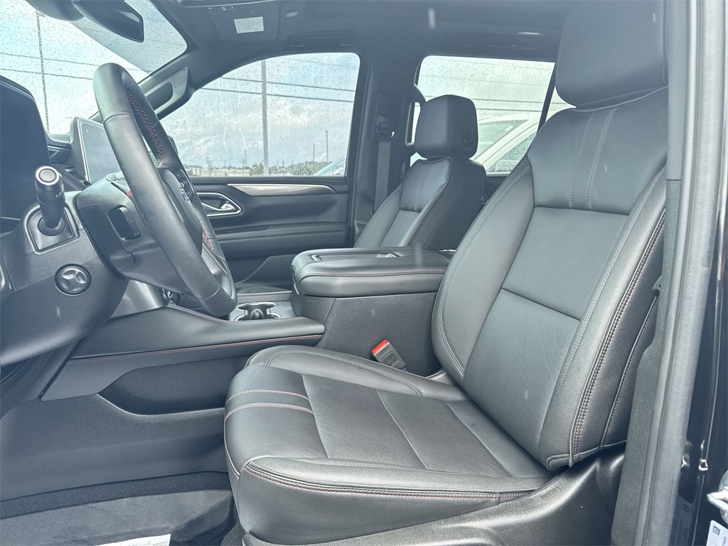 2024 Chevrolet Tahoe RST photo 15