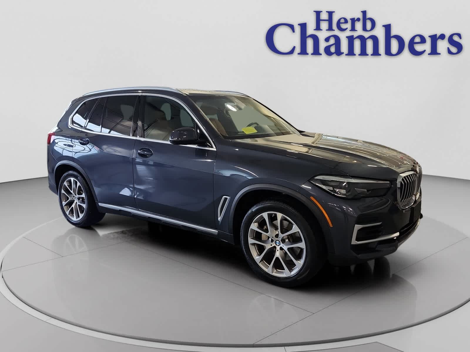 2022 BMW X5 40i's photo