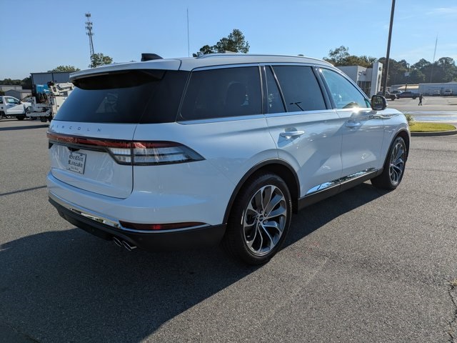 2025 Lincoln Aviator Premiere photo 4