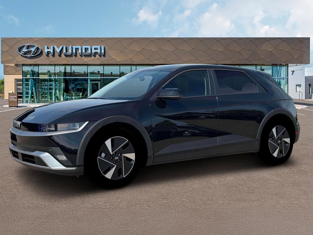 2025 Hyundai Ioniq 5 SE Standard Range photo 3