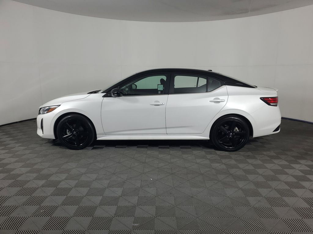 2024 Nissan Sentra SR photo 4