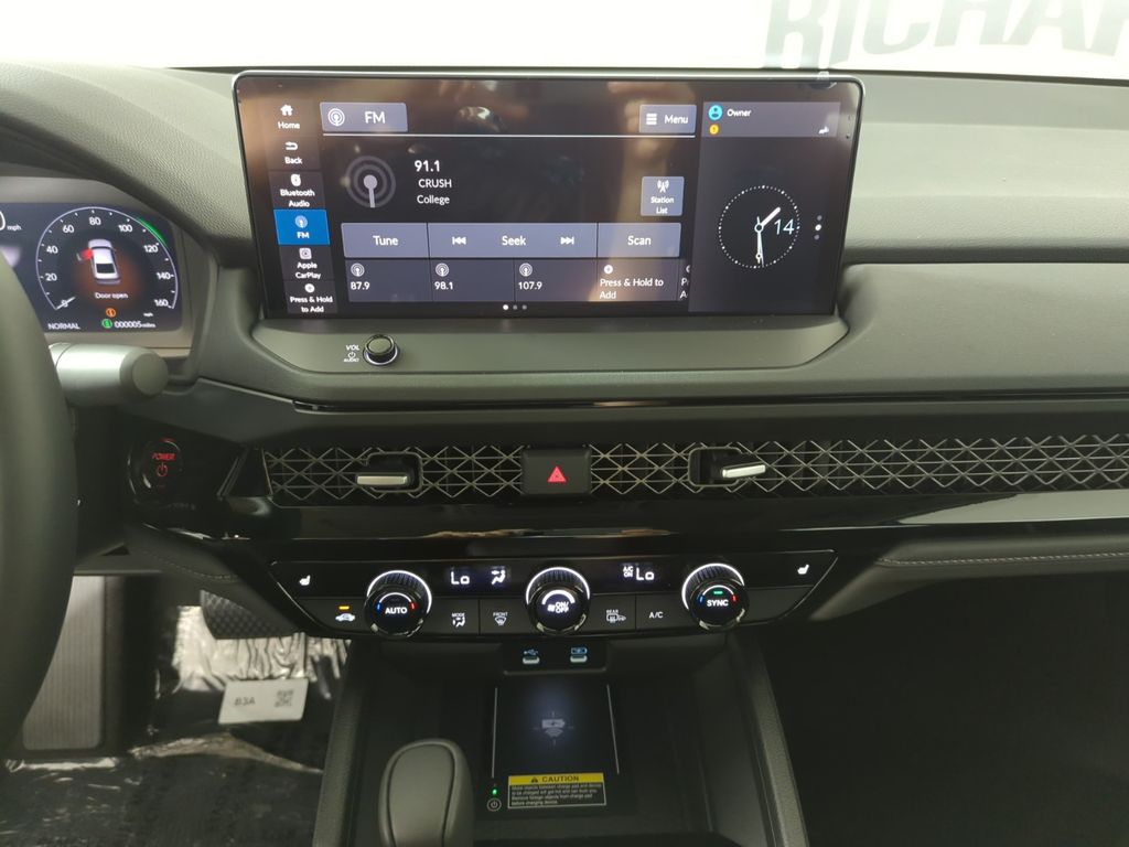 2025 Honda Accord Hybrid EX-L photo 16