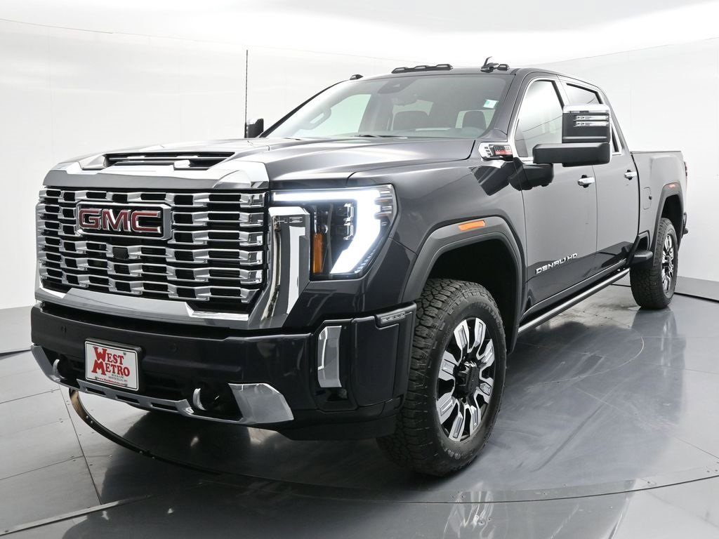 2025 GMC Sierra 3500HD Denali's photo